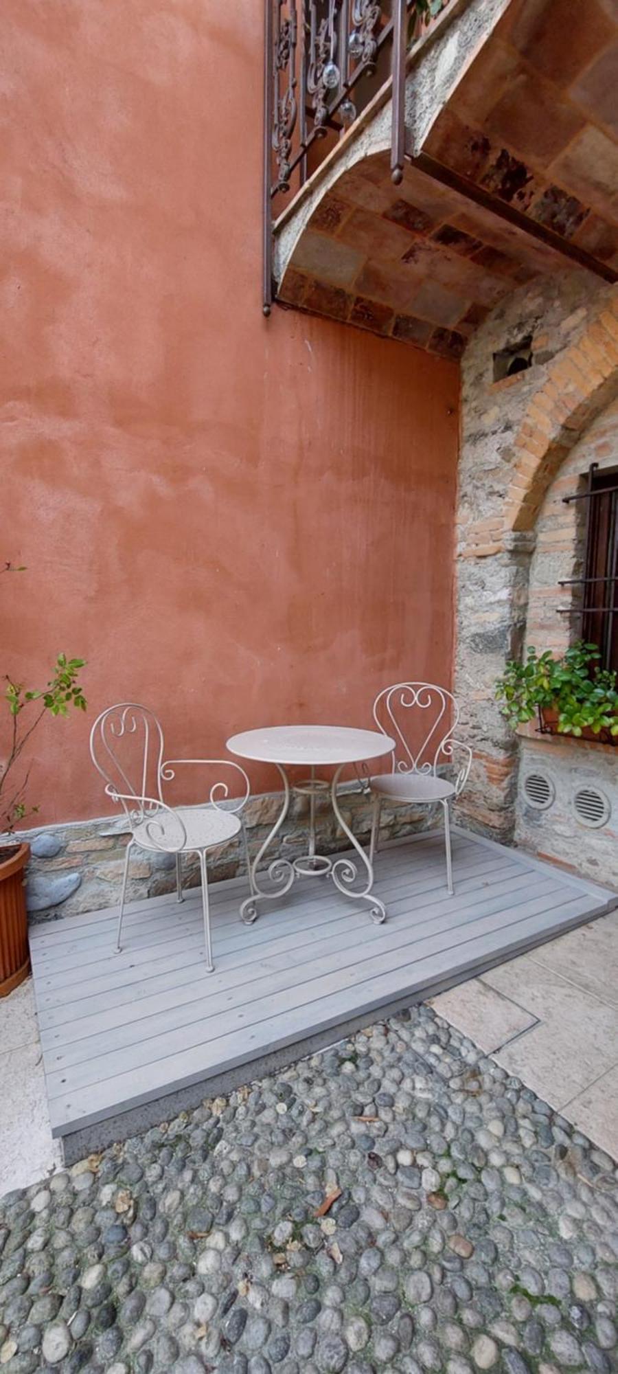 Antica Dimora Apartment San Felice del Benaco Bagian luar foto